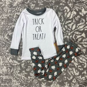 Rae Dunn Boys Halloween "Trick or Treat" Pajamas Set NWT 5T